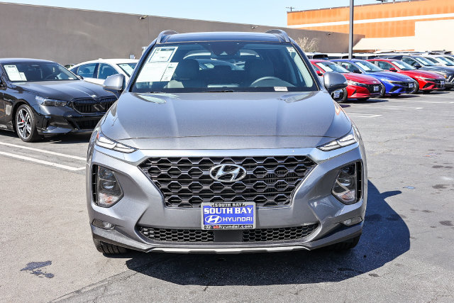 Used 2019 Hyundai Santa Fe Limited w/ Cargo Package FWD image 2