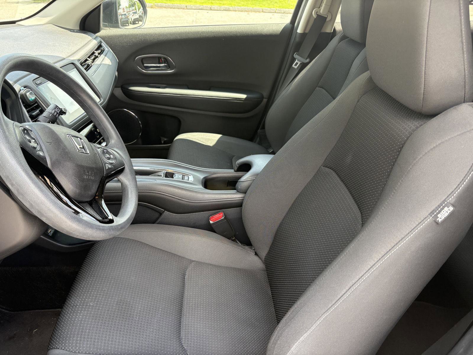 Used 2022 Honda HR-V EX image 11