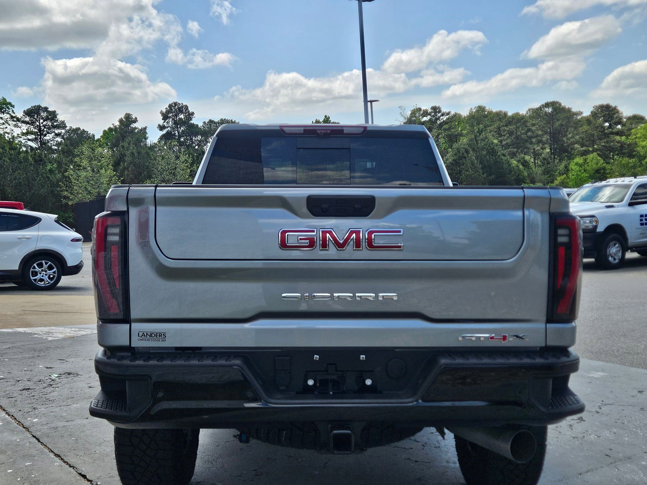 Used 2025 GMC Sierra 2500 AT4X AWD/4WD image 6
