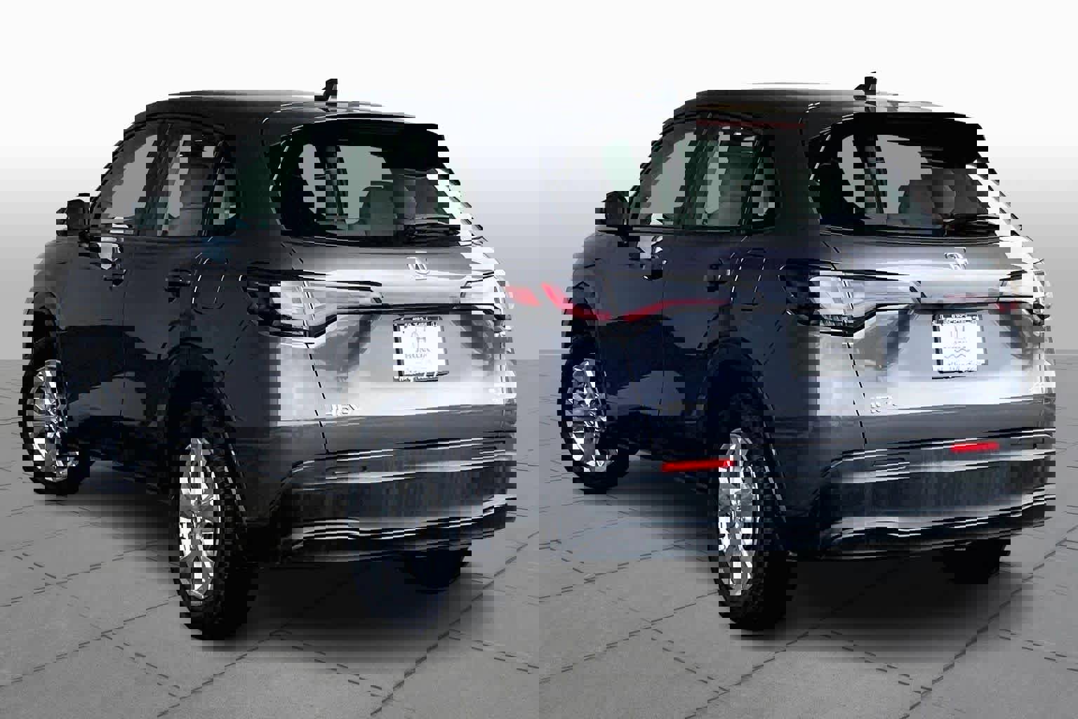 Used 2023 Honda HR-V LX image 11