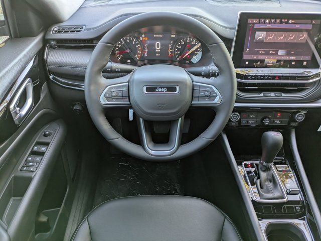 New 2026 Jeep Compass Latitude AWD/4WD image 14