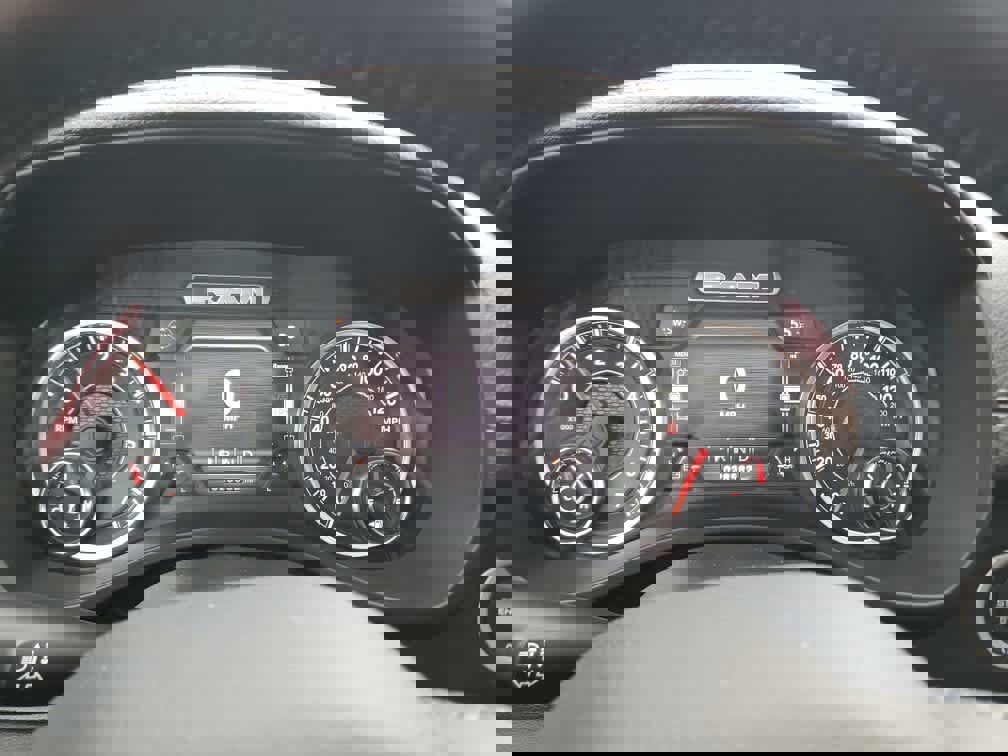 Used 2023 RAM 1500 Laramie image 25