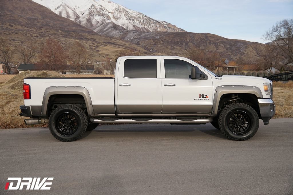 Used 2015 GMC Sierra 2500 SLT w/ Duramax Plus Package image 12