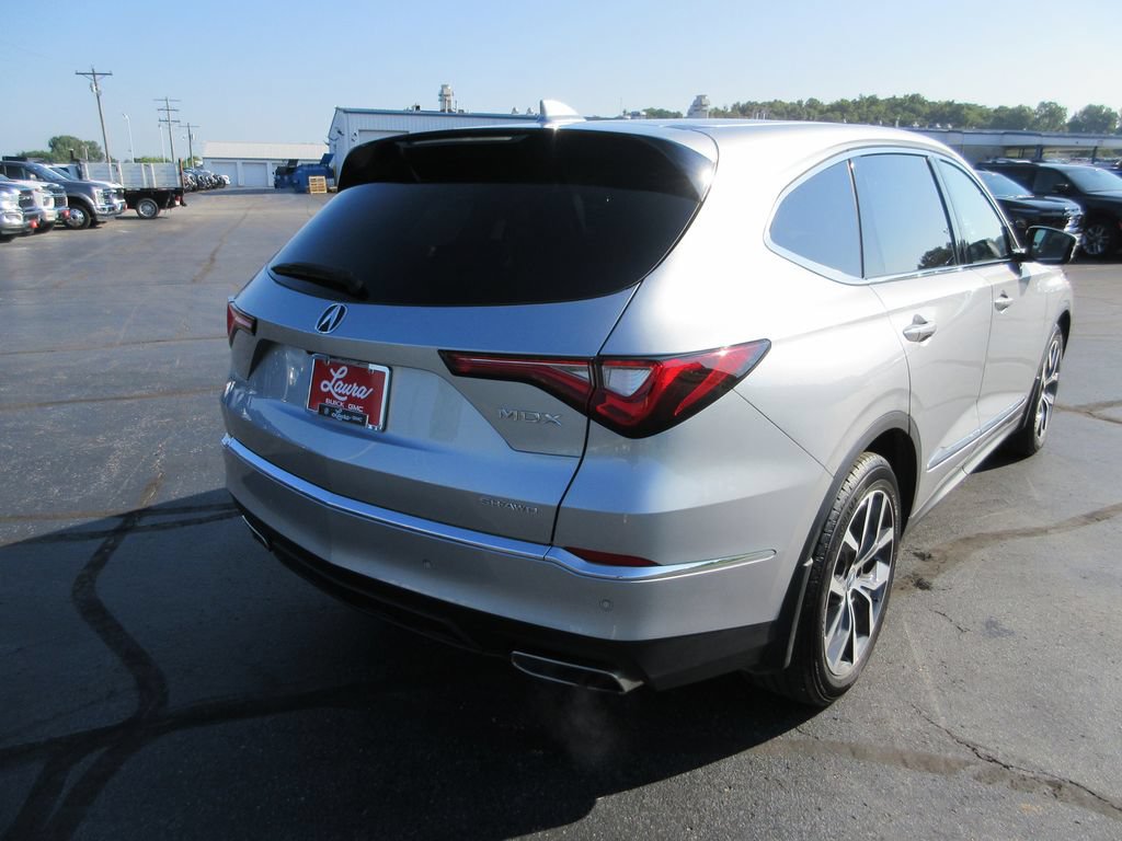 Used 2023 Acura MDX w/ Technology Package AWD/4WD image 6