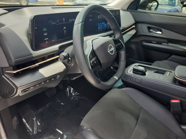 Certified 2024 Nissan Ariya AWD image 15