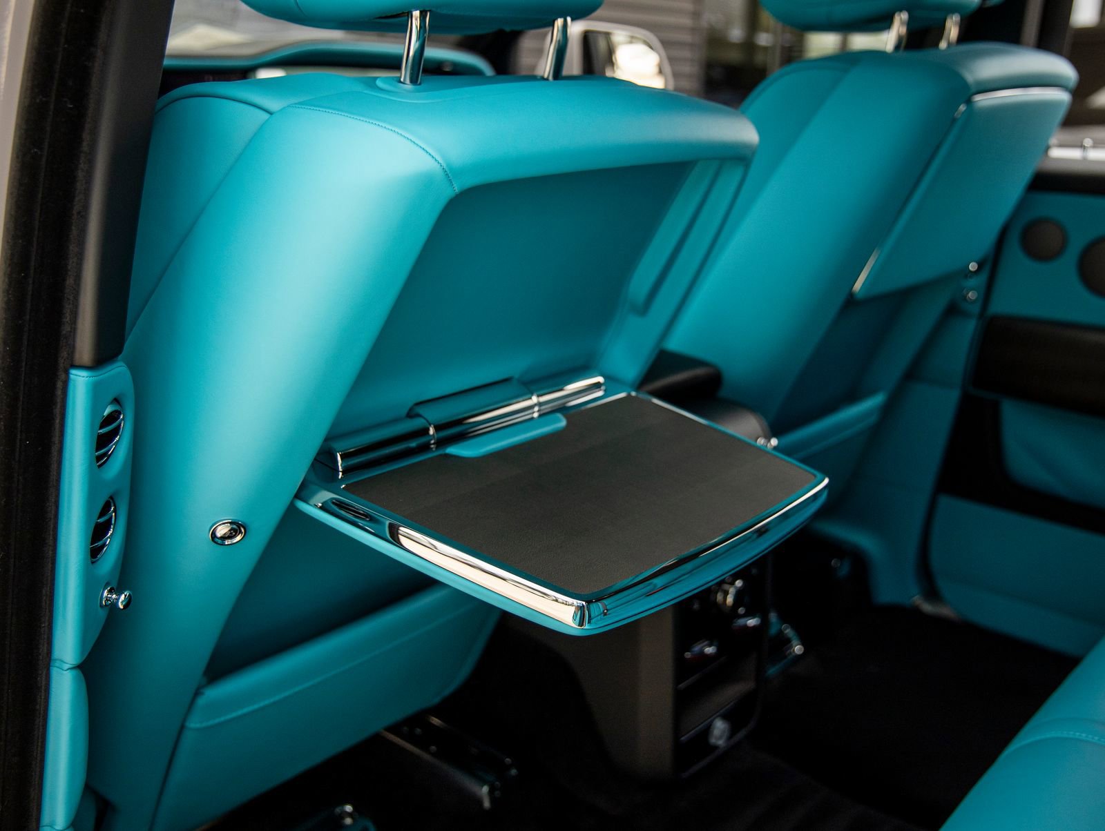 New 2026 Rolls-Royce Cullinan image 44