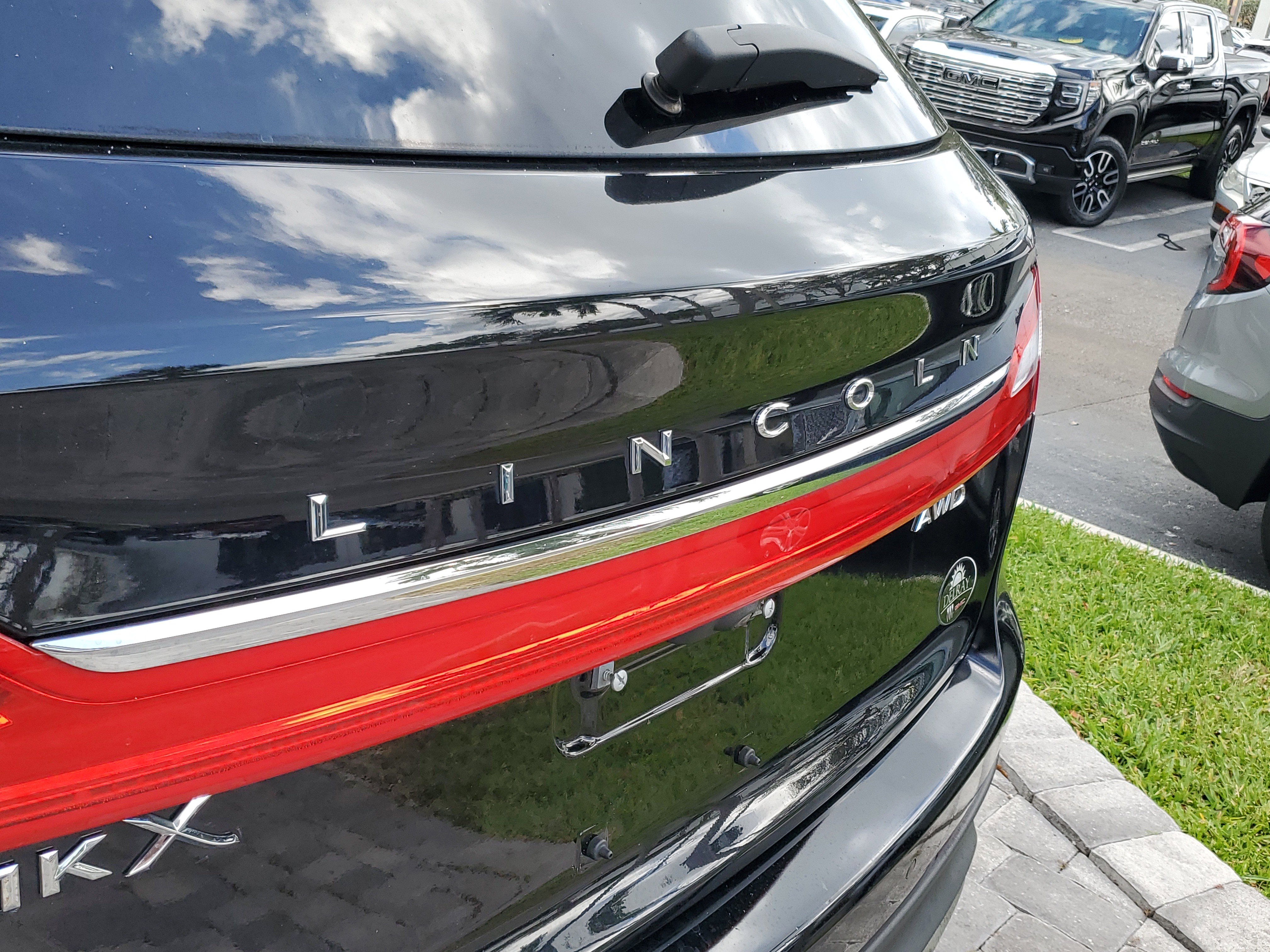 Used 2018 Lincoln MKX Reserve image 7