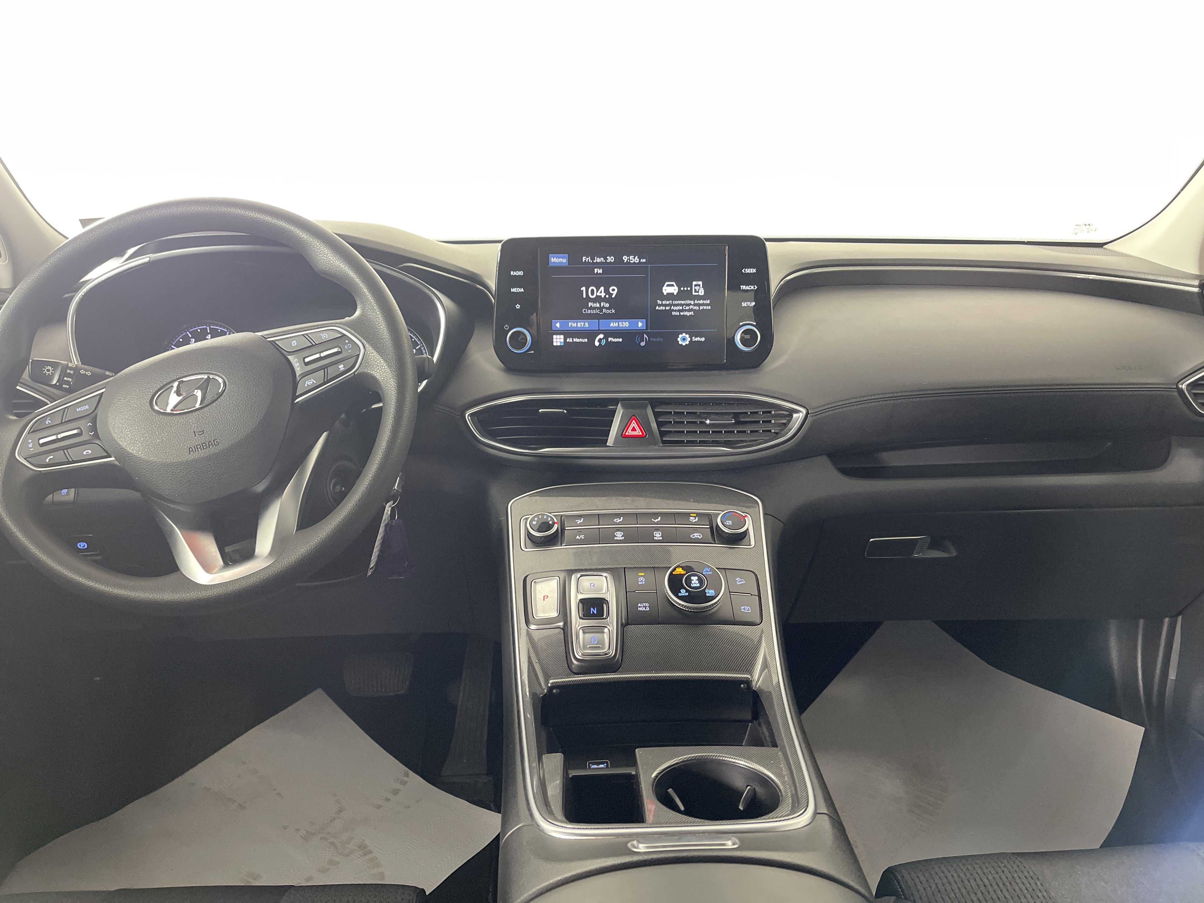 Used 2023 Hyundai Santa Fe SE image 14