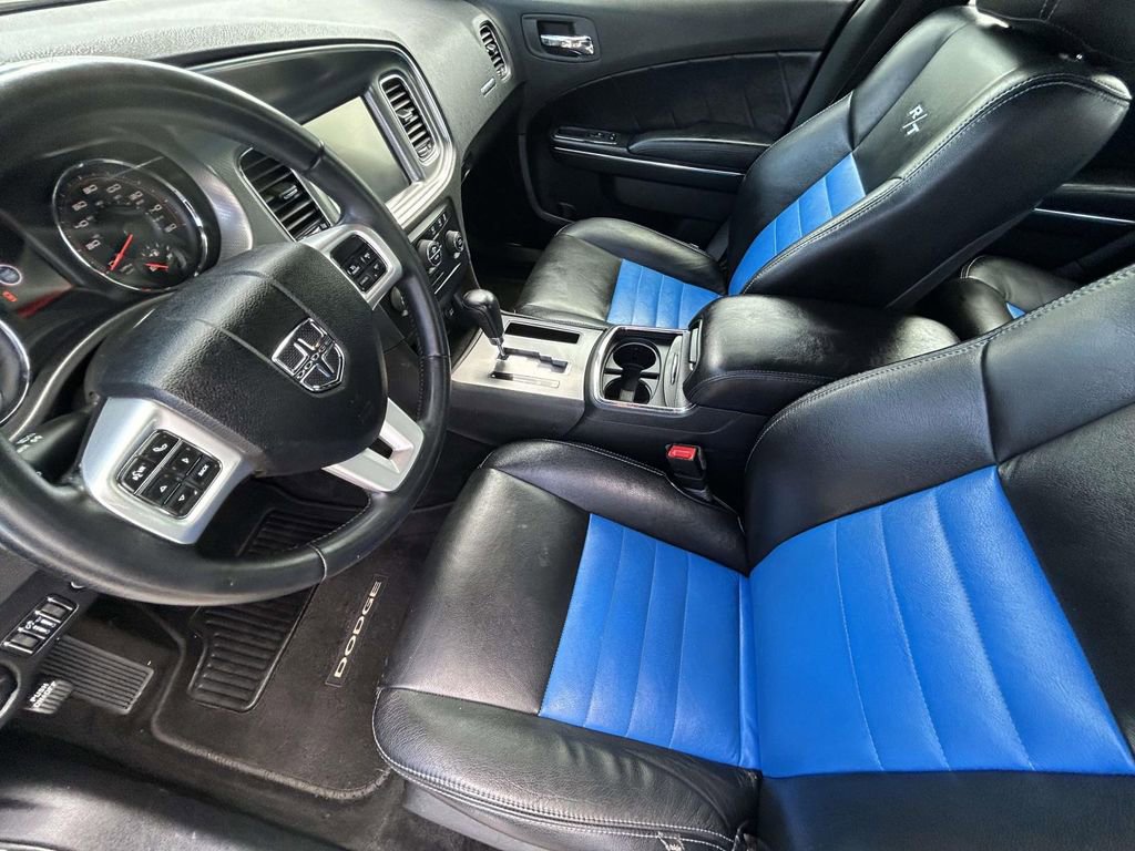 Used 2013 Dodge Charger R/T RWD image 10
