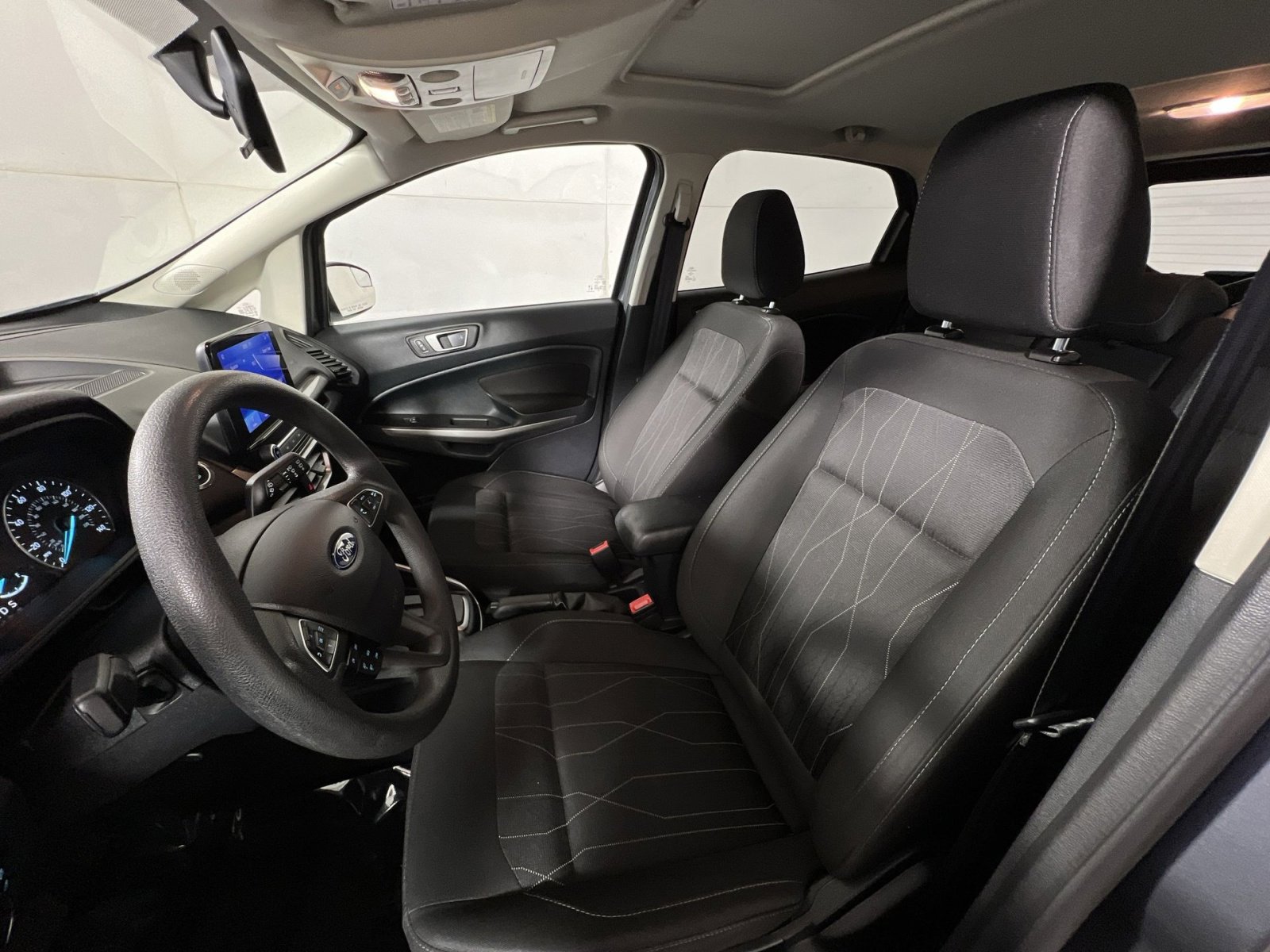 Used 2021 Ford EcoSport SE image 13