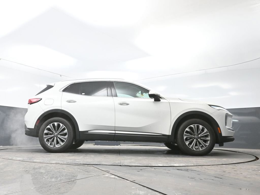 Used 2024 Buick Envision Preferred image 25
