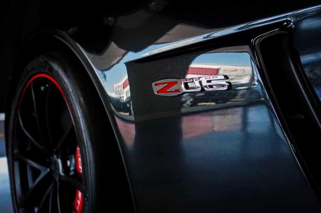 Used 2012 Chevrolet Corvette Z06 w/ 3LZ Preferred Equipment Group image 63