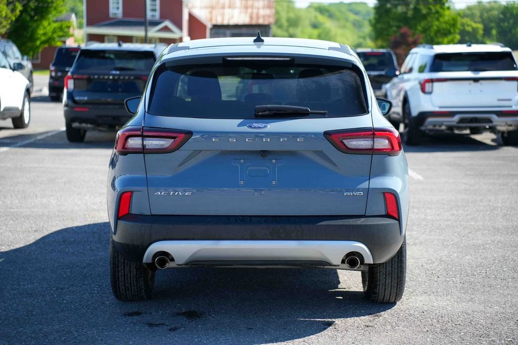 Used 2023 Ford Escape Active AWD/4WD image 6