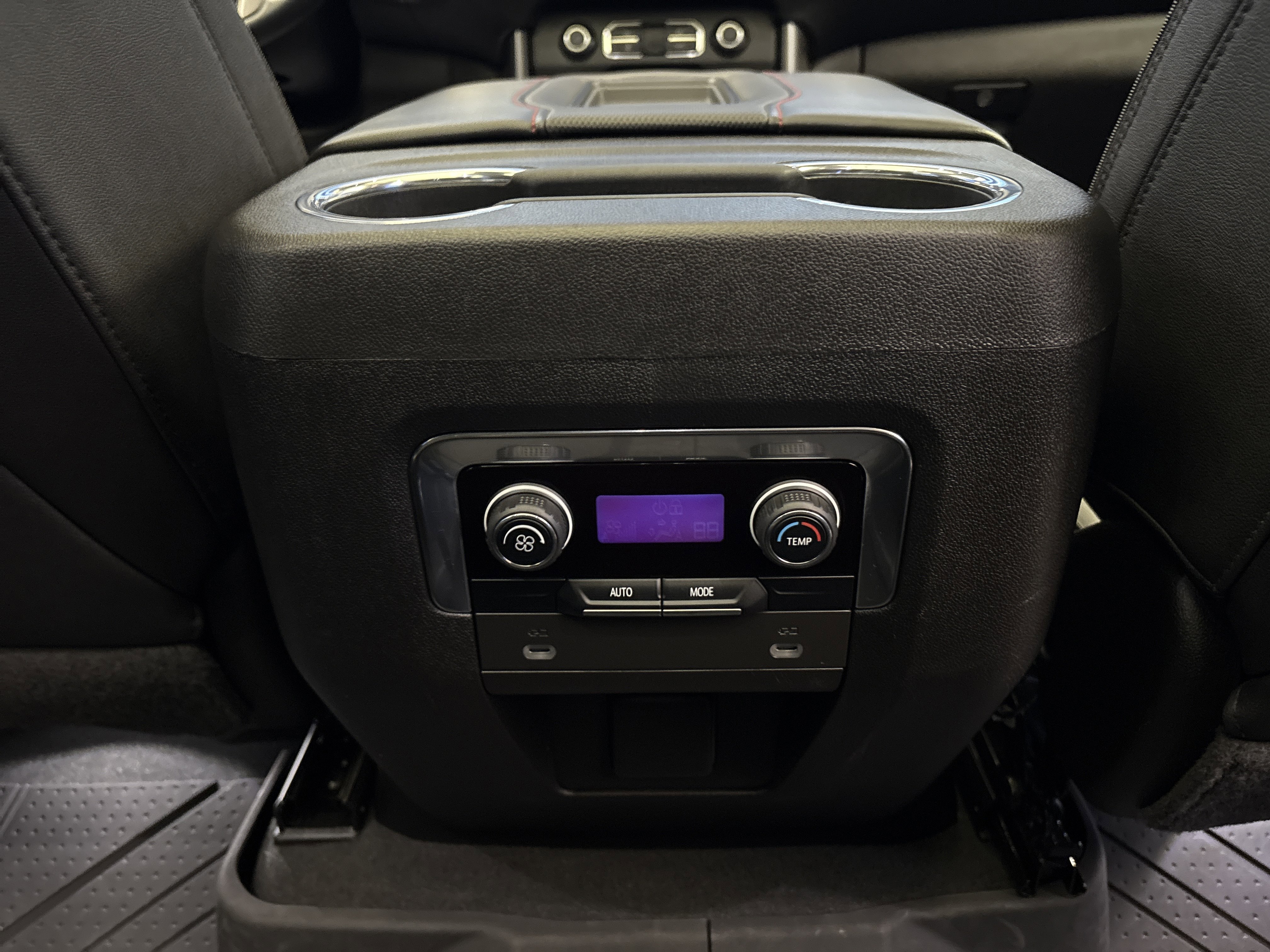 Used 2023 Chevrolet Tahoe RST image 29