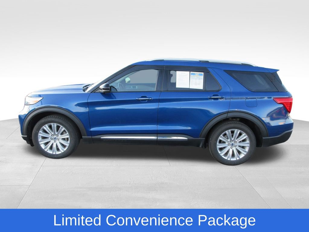Used 2022 Ford Explorer Limited w/ Equipment Group 301A AWD/4WD image 2
