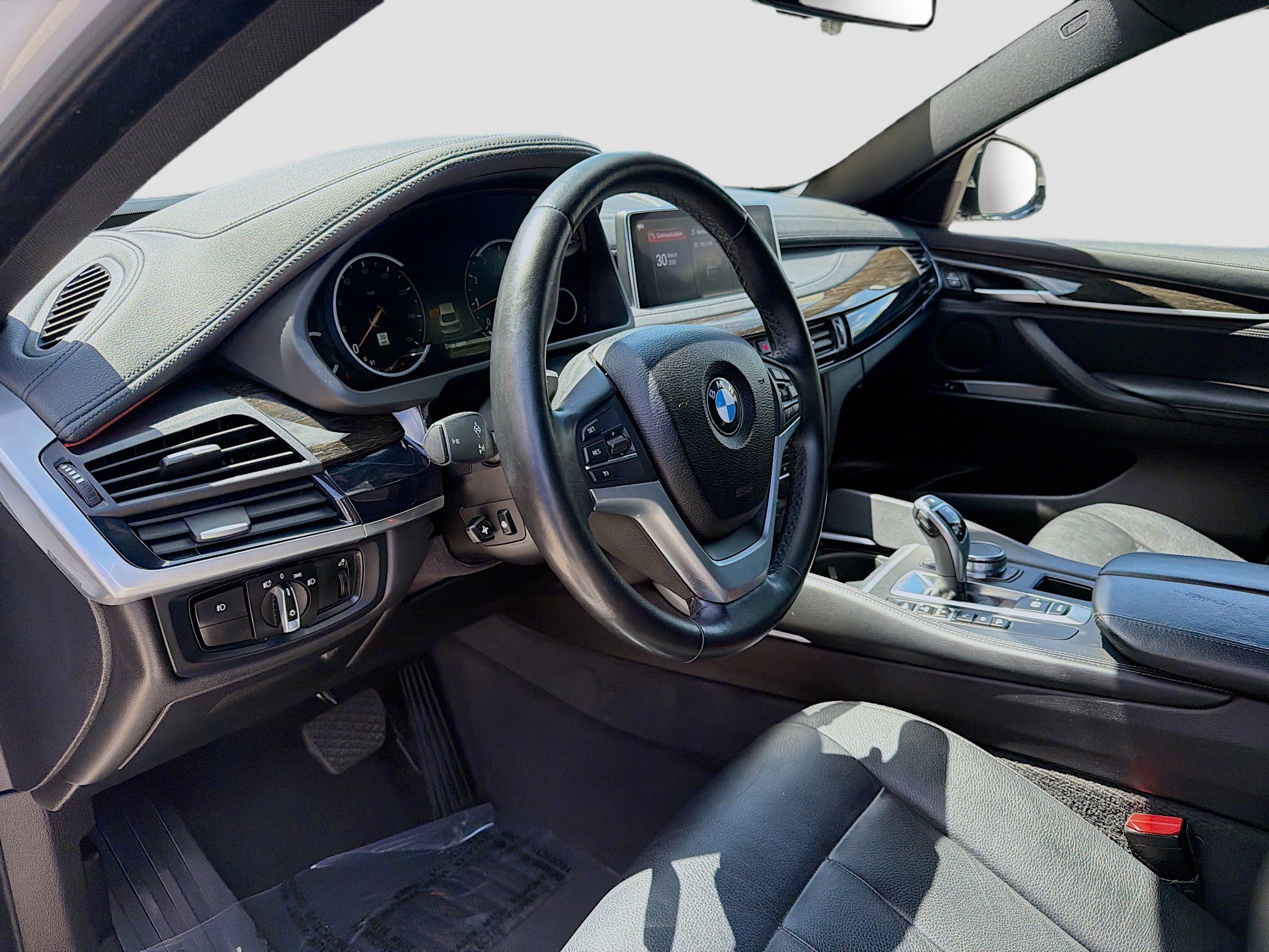 Used 2019 BMW X6 xDrive35i image 9