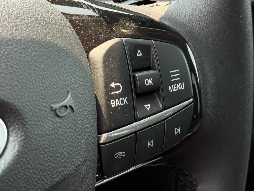 New 2024 Ford Escape Active w/ Tech Pack #2 FWD image 17