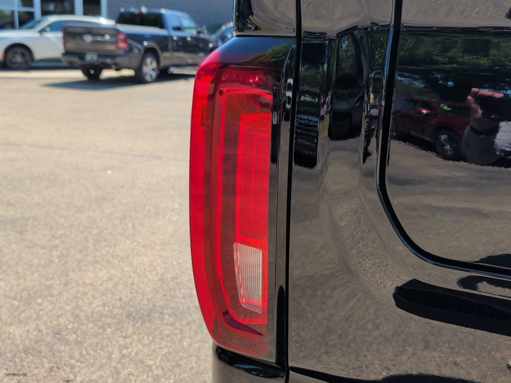 Used 2022 GMC Sierra 1500 Denali AWD/4WD image 45
