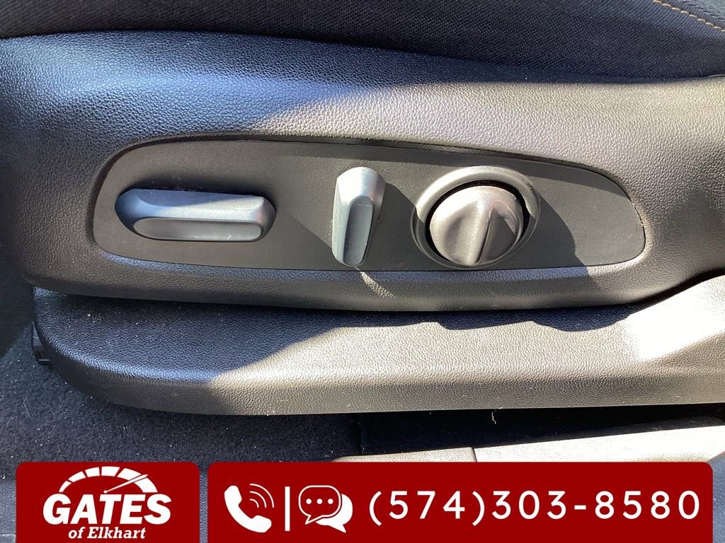 Used 2022 Chevrolet Equinox LT image 16