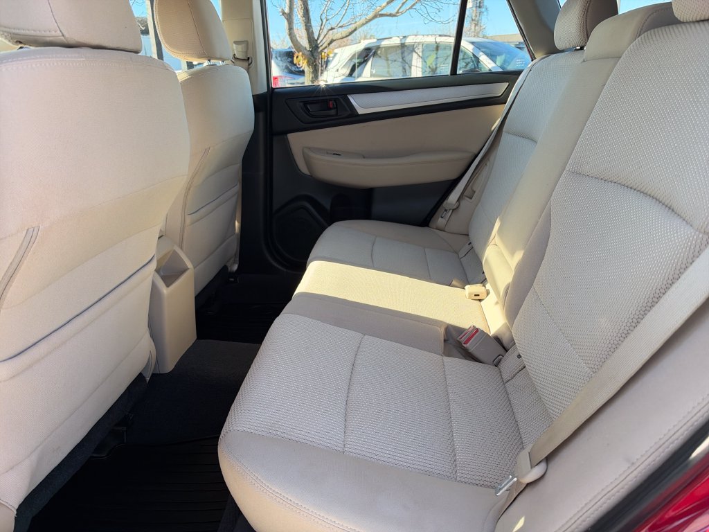 Used 2018 Subaru Outback 2.5i AWD/4WD image 23