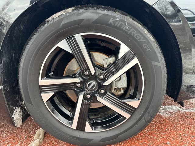 Used 2024 Nissan Sentra SV w/ All-Weather Package image 27