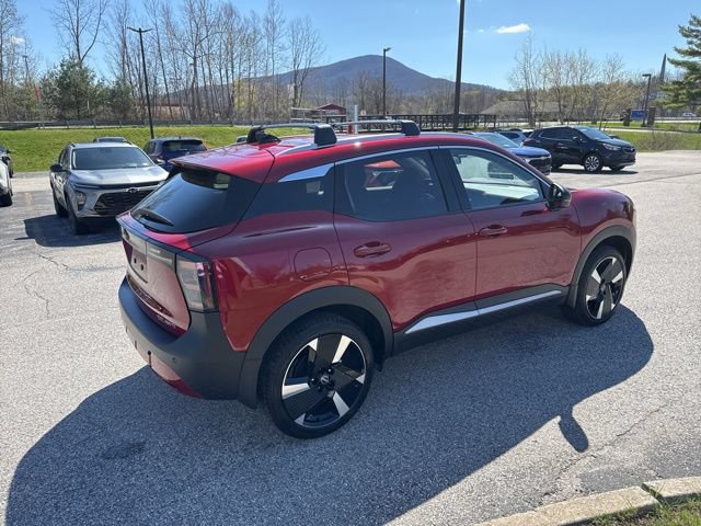 New 2026 Nissan Kicks SR w/ Cold Weather Package AWD/4WD image 23