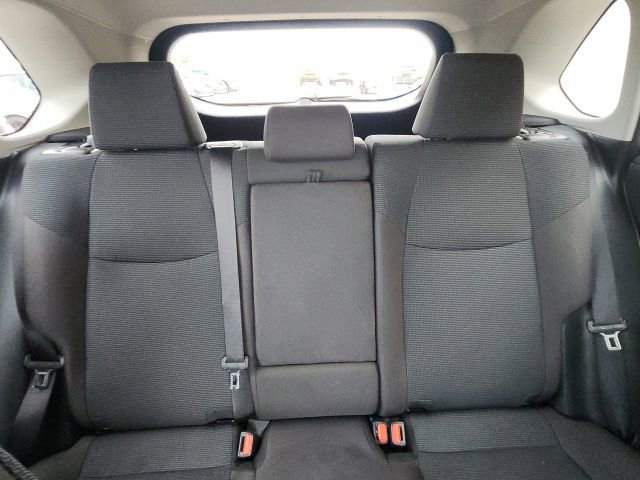 Used 2024 Toyota RAV4 LE AWD/4WD image 25