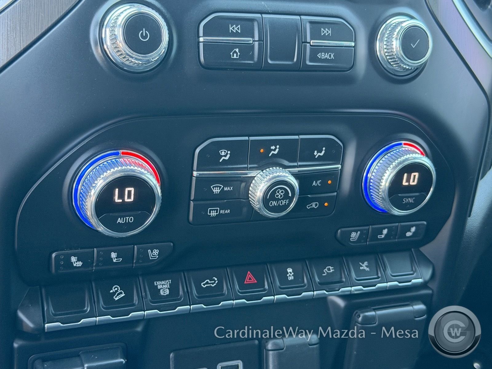 Used 2022 GMC Sierra 2500 AT4 w/ Gooseneck/5TH Wheel Package AWD/4WD image 26