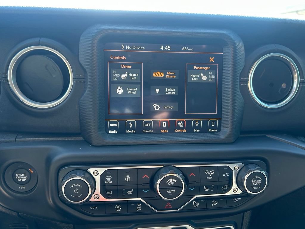 Used 2019 Jeep Wrangler Unlimited Sahara AWD/4WD image 27