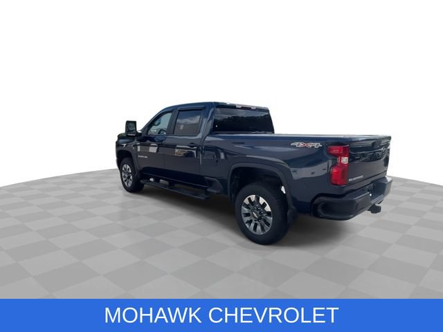 Used 2022 Chevrolet Silverado 2500 Custom w/ Custom Value Package AWD/4WD image 8