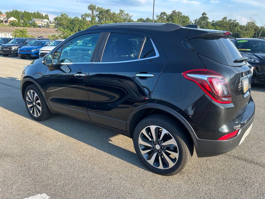 Used 2019 Buick Encore Essence w/ Safety Package II AWD/4WD image 4
