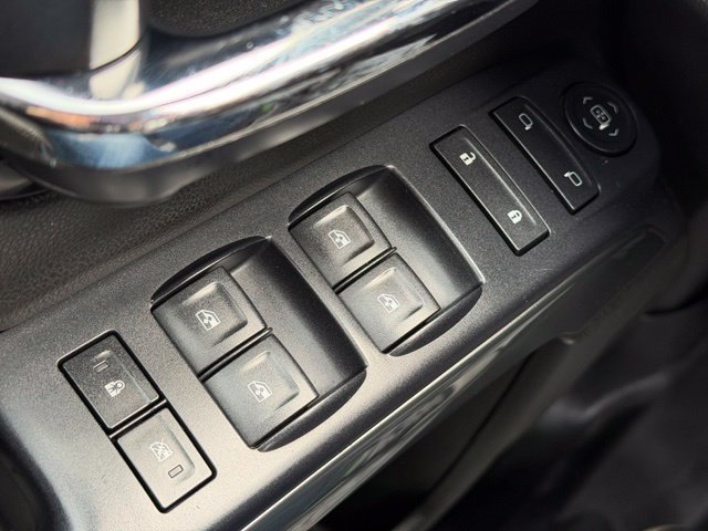 Used 2014 Chevrolet Silverado 1500 LT AWD/4WD image 18