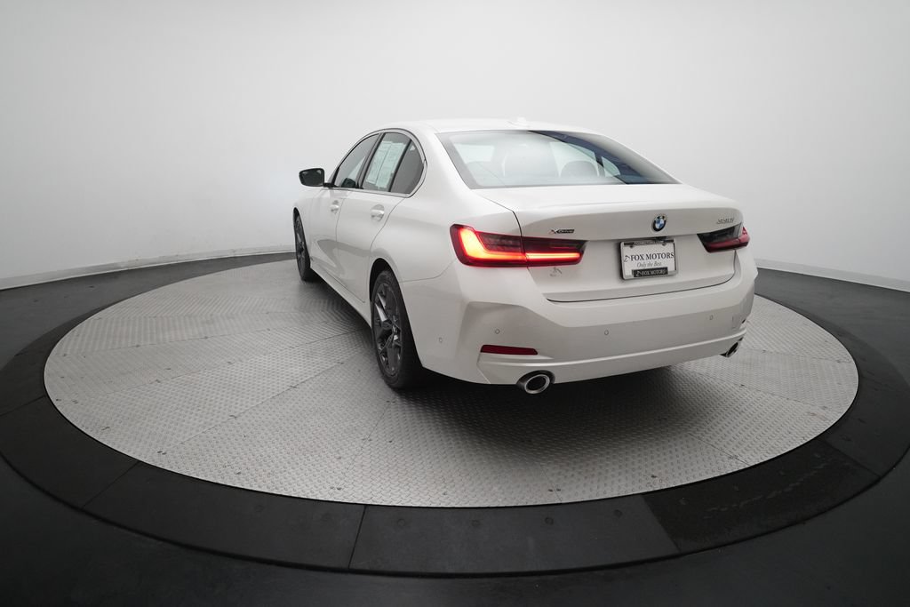 Used 2025 BMW 330i xDrive Sedan AWD/4WD image 34
