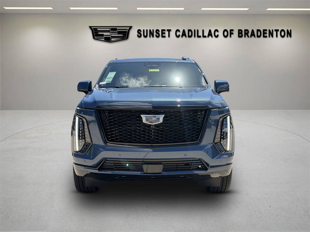 New 2026 Cadillac Escalade ESV Platinum Sport w/ LPO, ONYX Package AWD/4WD image 8