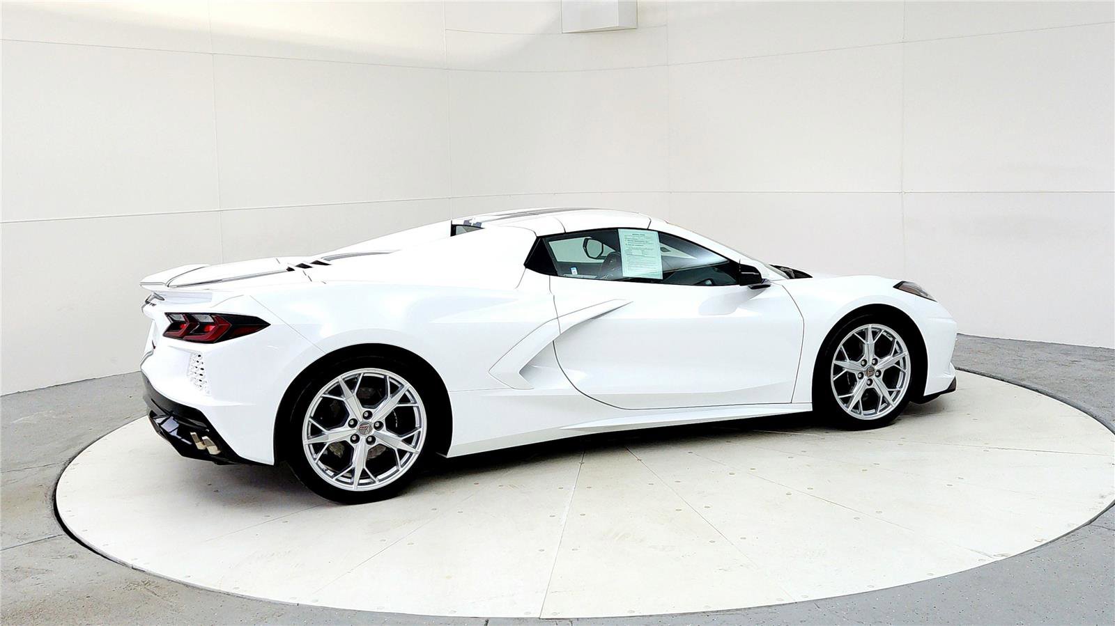 Used 2023 Chevrolet Corvette Stingray Premium Conv w/ 3LT RWD image 6