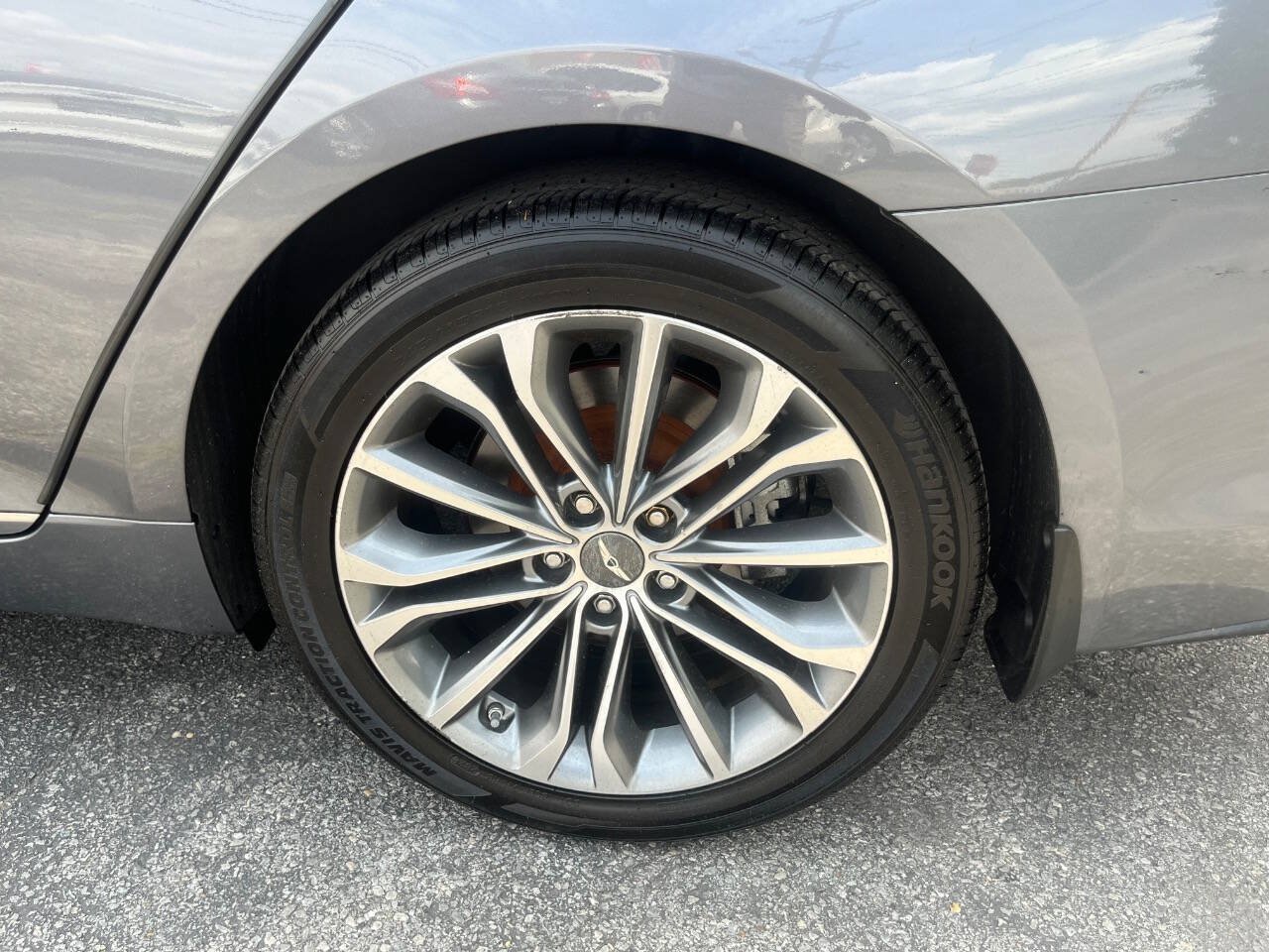 Used 2016 Hyundai Genesis 3.8 AWD/4WD image 21