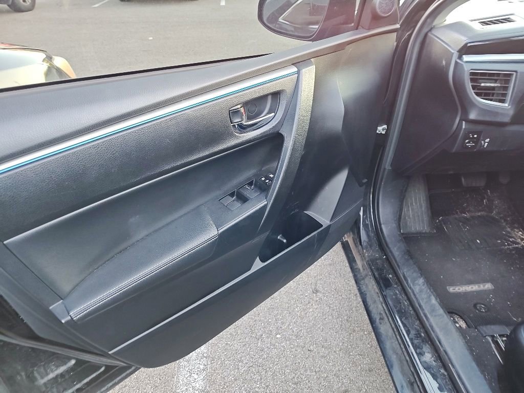 Used 2016 Toyota Corolla S FWD image 5