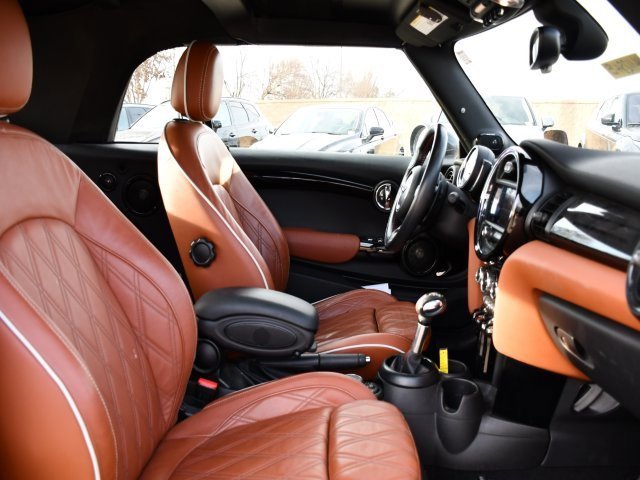 Used 2019 MINI Cooper S image 23