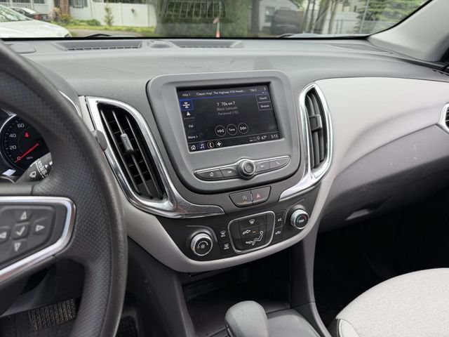 Used 2024 Chevrolet Equinox LS w/ LS Convenience Package AWD/4WD image 24