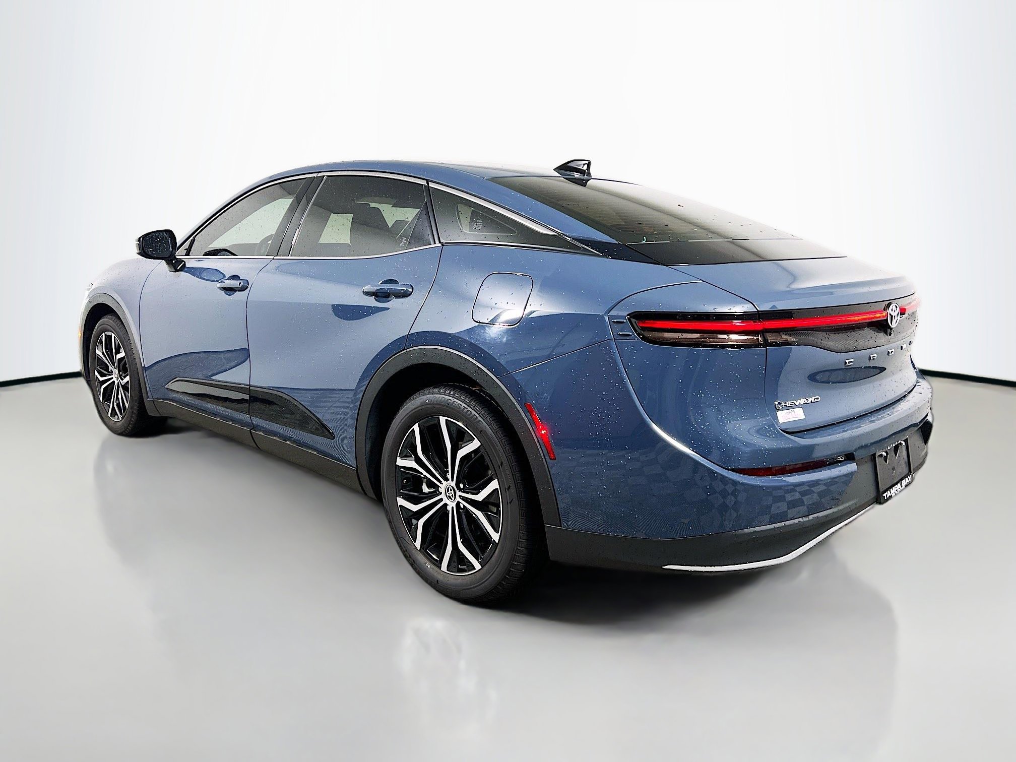 Used 2025 Toyota Crown XLE image 8