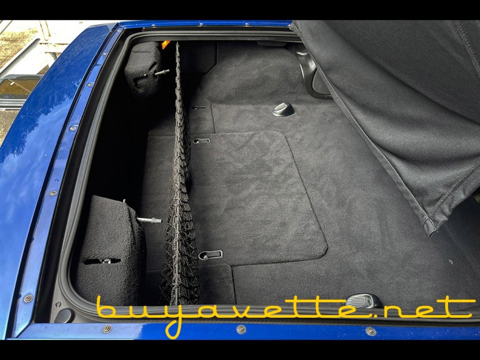 Used 2002 Chevrolet Corvette Coupe w/ Preferred Equipment Group2 image 22