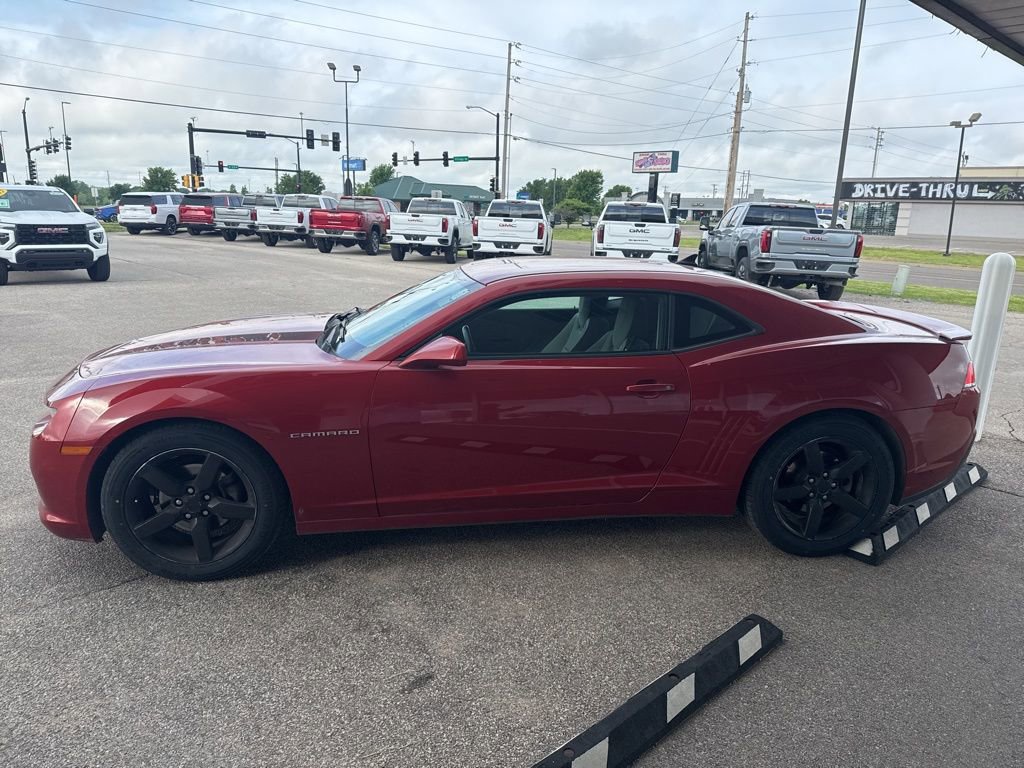 Used 2014 Chevrolet Camaro LT RWD image 3