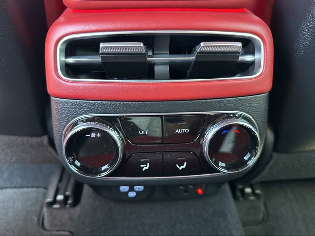 Used 2023 Genesis GV70 2.5T w/ Sport Prestige Package AWD/4WD image 18