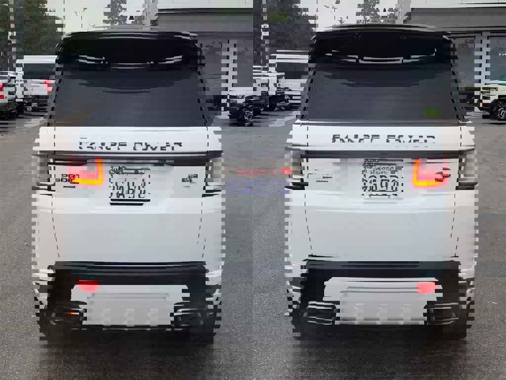Used 2020 Land Rover Range Rover Sport HSE Dynamic image 4