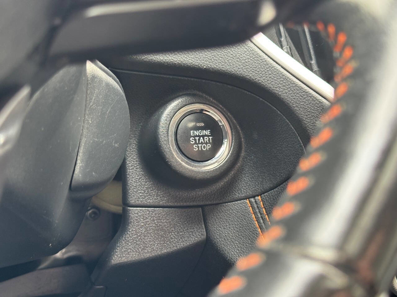 Used 2020 Subaru Crosstrek 2.0i Premium w/ Moonroof Package 1 AWD/4WD image 42