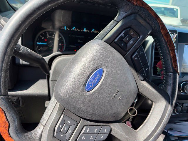 Certified 2019 Ford F150 XLT w/ Equipment Group 302A Luxury AWD/4WD image 4