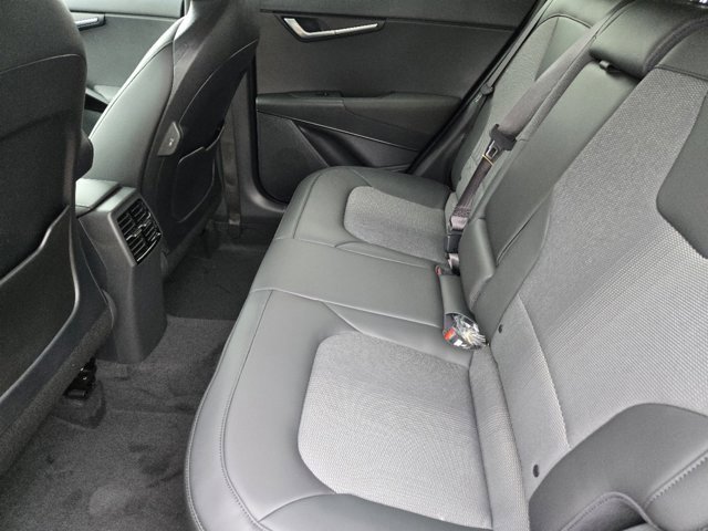 New 2025 Kia Niro EX image 19