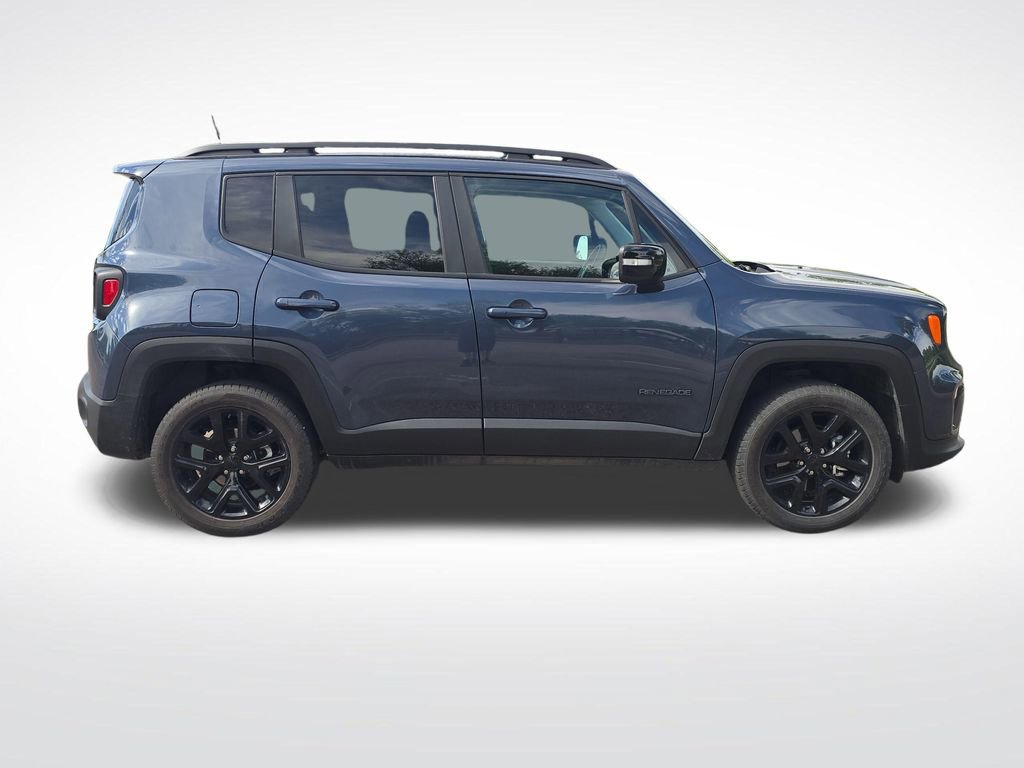 Used 2023 Jeep Renegade Altitude AWD/4WD image 8