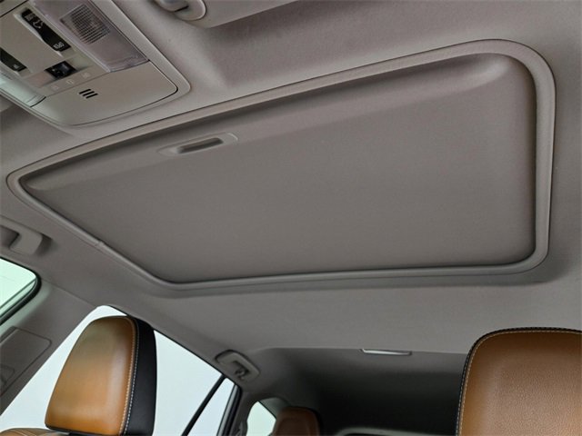 Used 2018 Toyota RAV4 Limited image 14