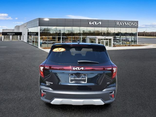 Certified 2024 Kia Seltos LX AWD/4WD image 5